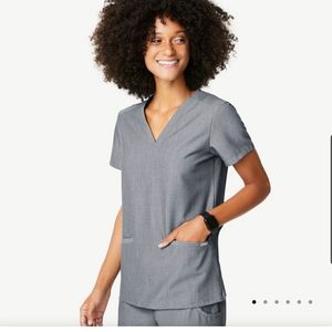 Figs Casma scrub top small